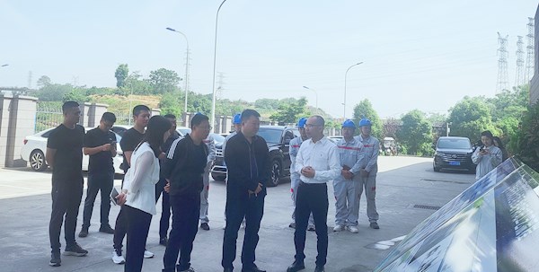 市政府黨組成員、副市長朱江帶隊到城北生活垃圾壓縮中轉站開展“五一節”安全檢查